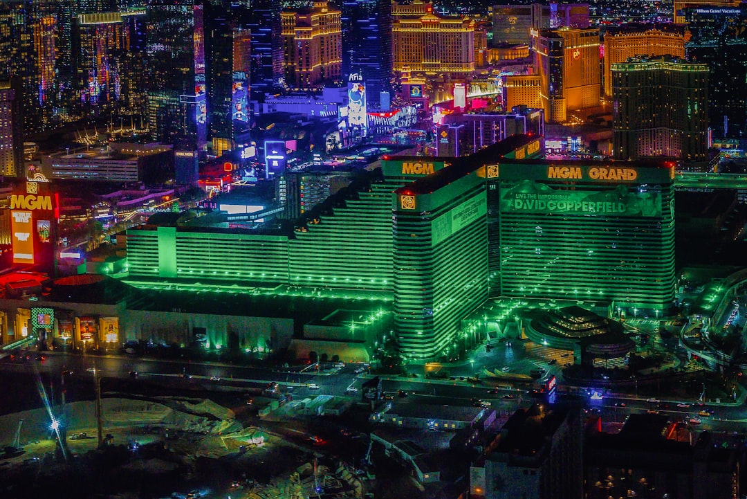 LuxuryCasinoStays: Where Elegance Meets Excitement in Gaming